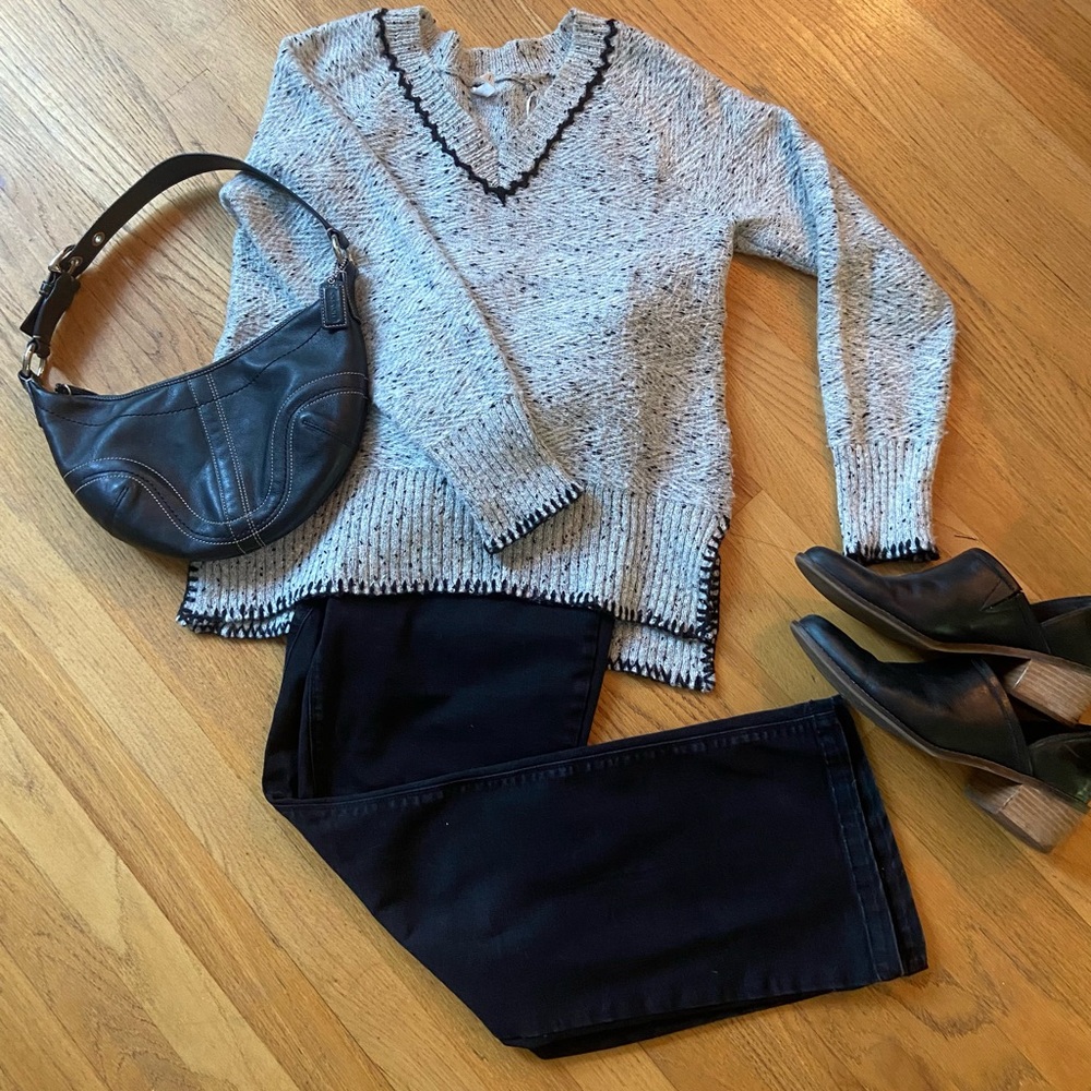 Cable & Gauge chunky knit sweater, Size M, black and gray - Picture 5 of 6